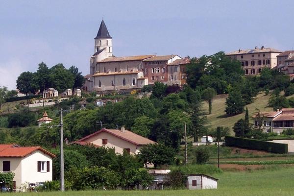 Labastide de levis tarn la bastide et l eglise