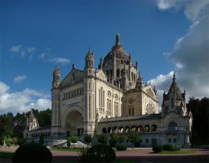 Lisieux calvados la cathedrale sainte therese