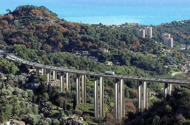 Menton alpes maritimes l autoroute a8 la provencale