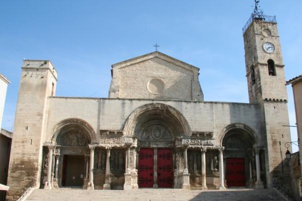 Saint gilles gard l abbatiale saint gilles